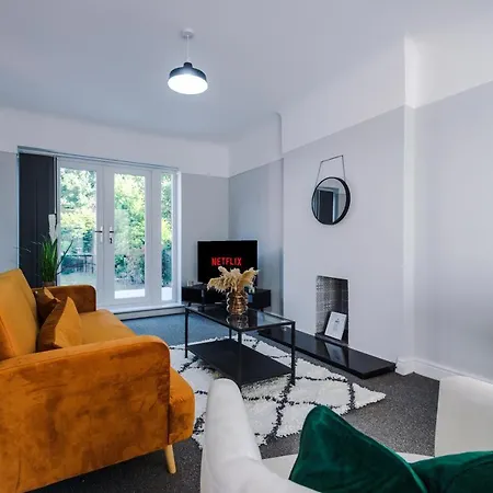 Villa Premium 3-Bed Detached By Papermill, Deeside - Wirral à Bromborough Extérieur photo
