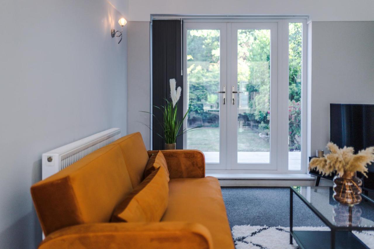 Holiday home Premium 3-bed Detached By Papermill, Deeside - Wirral Bromborough